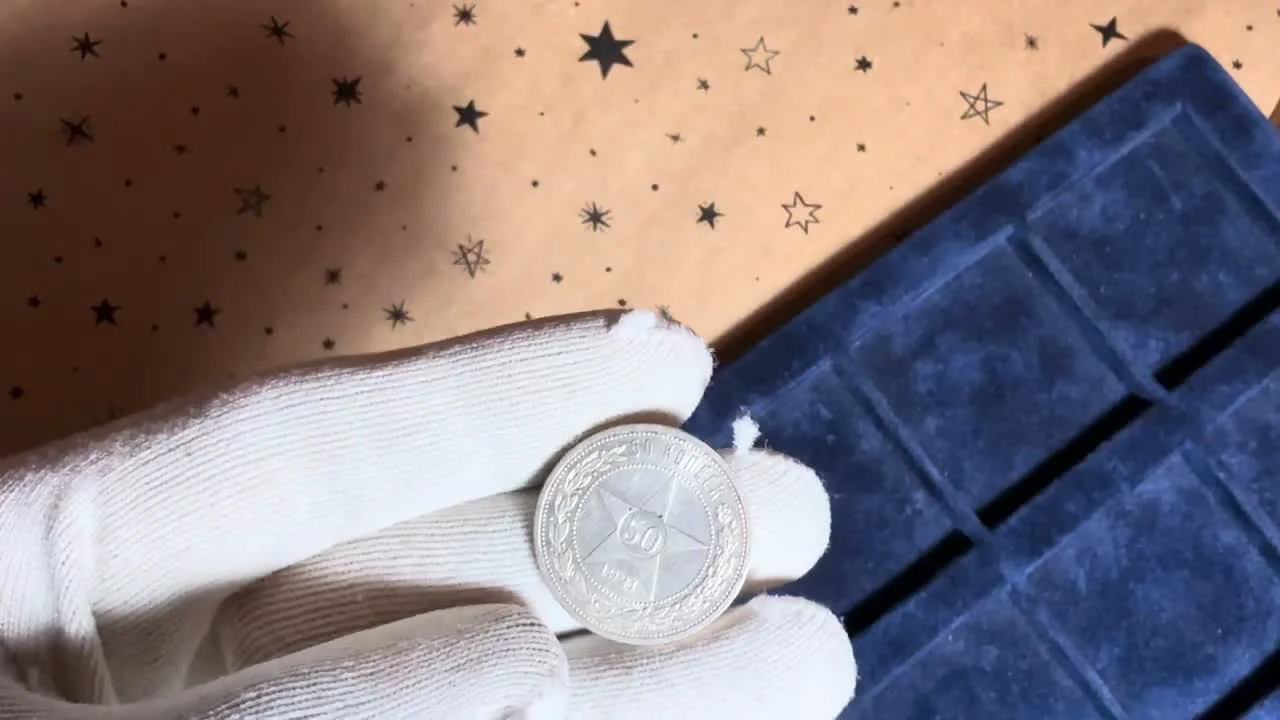 Investment Prospects in USSR Silver Poltinniks: An Analysis of Prices and Rarity