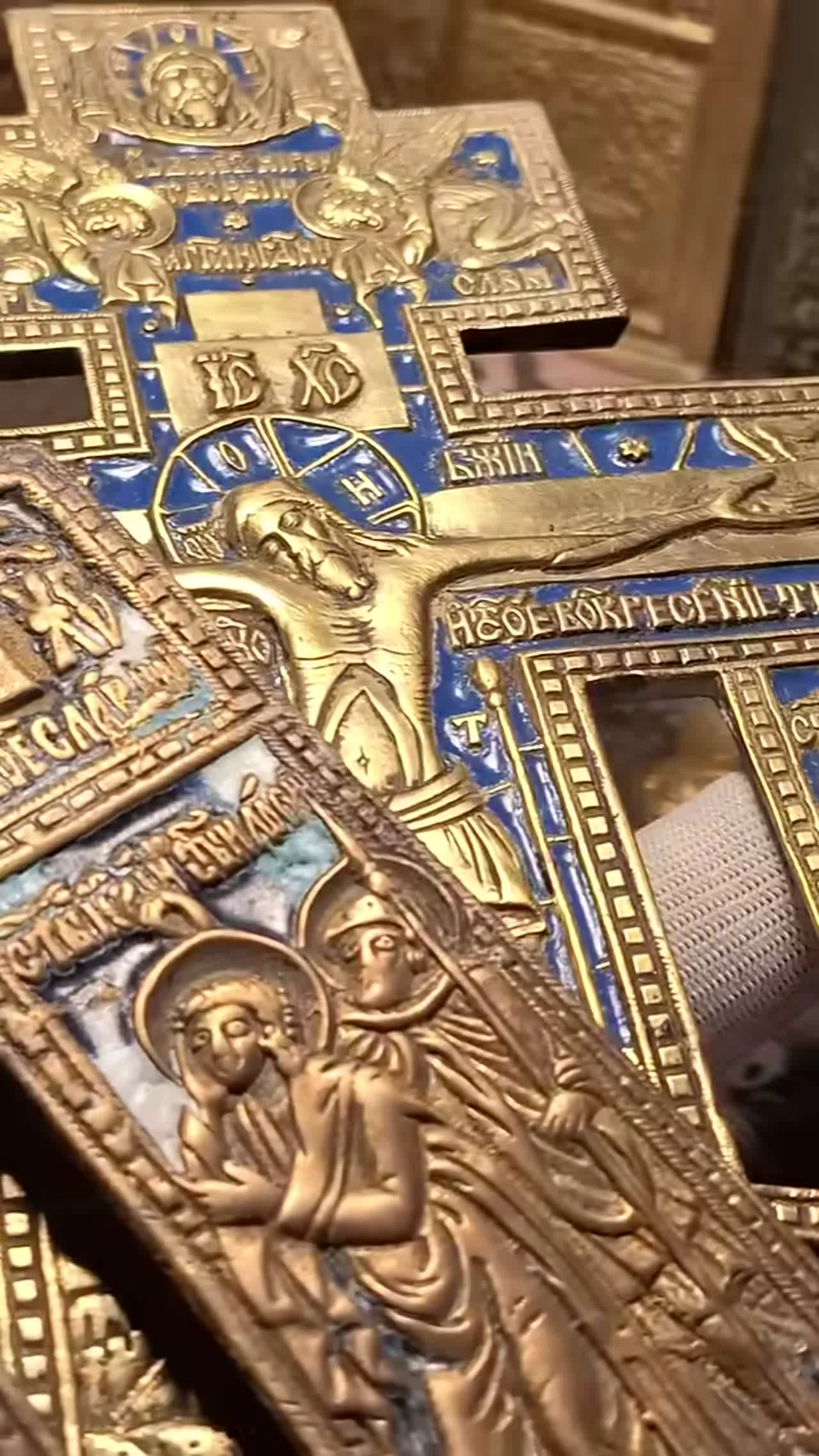 Старинные напрестольные кресты 19 века с эмалью